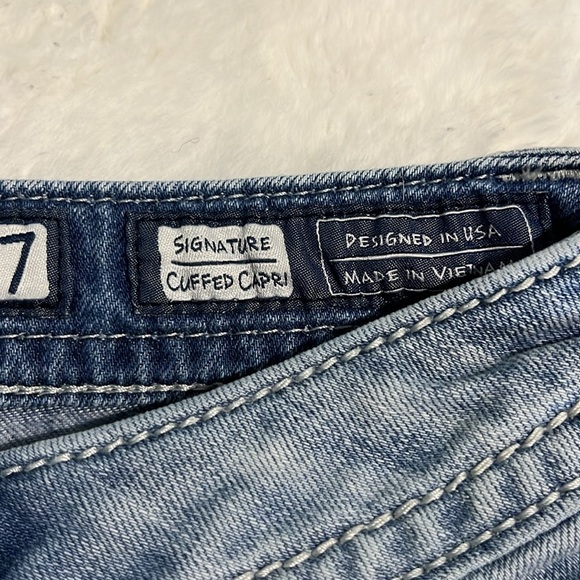 Miss Me capris - Picture 6 of 9